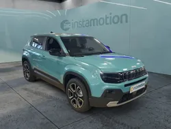 Blau Gebraucht 2023 Jeep Avenger EV Altitude SUV | 27.490 € (Fairer Preis)