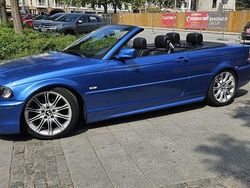 Blau Gebraucht 2002 BMW 320 Cabriolet Performance Cabrio | 7.600 € (Etwas zu teuer)