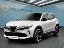 Weiß Neu 2025 Alfa Romeo GT Junior SUV | 28.149 € (Guter Preis)