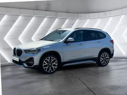 Grau Gebraucht 2021 BMW X1 Sport Line SUV | 29.900 € (Fairer Preis)