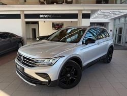 Silber Gebraucht 2022 VW Tiguan Sportline SUV | 25.999 € (Fairer Preis)