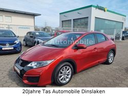 Passion red p. Gebraucht 2016 Honda Civic Comfort Limousine | 8.999 € (Fairer Preis)