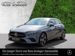 Mountaingrau Gebraucht 2024 Mercedes A200 Progressive Limousine | 29.880 € (Fairer Preis)