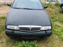Grün Gebraucht 1998 Lancia Kappa Coupé | 3.800 € (Fairer Preis)