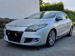 Grau Gebraucht 2011 Renault Mégane GT Line GT-Line Coupé | 4.850 € (Guter Preis)