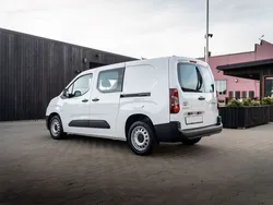 Weiß Gebraucht 2022 Toyota Proace City Van | 21.500 € (Teuer)