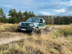 Grün Gebraucht 2008 Suzuki Jimny SUV | 4.800 €
