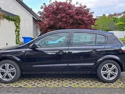 Schwarz Gebraucht 2006 Opel Astra Edition Limousine | 980 € (Superpreis)