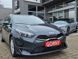 Grau Neu 2025 Kia Ceed Limousine | 26.899 € (Fairer Preis)