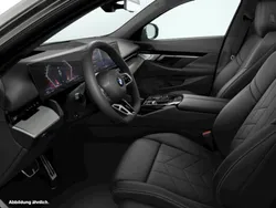 Sophistograu brillanteffekt metallic Gebraucht 2024 BMW 520 Comfort Edition Kombi | 57.274 € (Fairer Preis)
