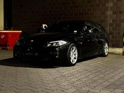 Schwarz Gebraucht 2011 BMW 525 M Sport Kombi | 11.499 €