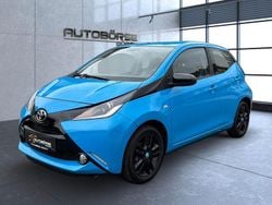 Blau Gebraucht 2015 Toyota Aygo X-cite Kleinwagen | 8.499 € (Fairer Preis)