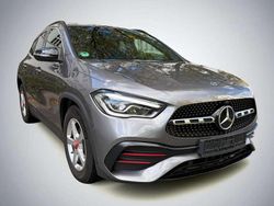 Mountaingrau Gebraucht 2021 Mercedes GLA200 AMG line SUV | 26.998 € (Fairer Preis)