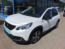 Weiß Gebraucht 2019 Peugeot 2008 Allure SUV | 11.980 € (Superpreis)