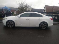 Weiß Gebraucht 2013 Opel Insignia Sport Limousine | 6.500 € (Guter Preis)