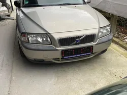 Gelb Gebraucht 2001 Volvo S80 Limousine | 699 €