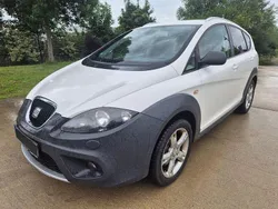 Weiß Gebraucht 2013 Seat Altea XL Van / Kleinbus | 5.999 € (Fairer Preis)