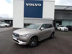 Gold Gebraucht 2024 Volvo XC90 Plus SUV | 59.900 € (Fairer Preis)