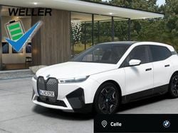 Mineralweiß (weiß) Gebraucht 2023 BMW iX Sport Line SUV | 56.950 € (Superpreis)