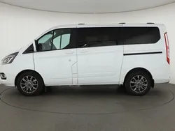 Weiss Gebraucht 2023 Ford Tourneo Custom Titanium X Van | 38.939 € (Guter Preis)