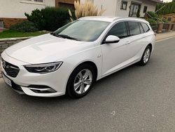 Weiß Gebraucht 2020 Opel Insignia Business Kombi | 17.900 € (Fairer Preis)