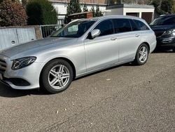 Silber Gebraucht 2017 Mercedes E220 Limousine | 18.900 € (Guter Preis)