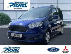Blau Gebraucht 2016 Ford Tourneo Courier Trend Van / Kleinbus | 10.890 € (Etwas zu teuer)