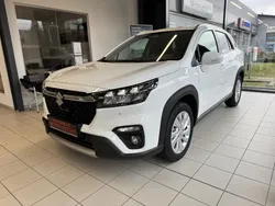Weiß Neu 2025 Suzuki SX4 S-Cross Comfort SUV | 27.690 € (Etwas zu teuer)