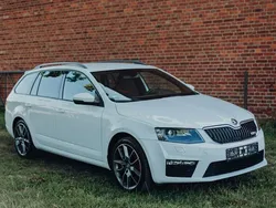 Weiß Gebraucht 2014 Skoda Octavia RS Kombi | 15.200 € (Fairer Preis)