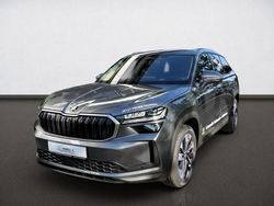 Graphitegrau metallic Gebraucht 2024 Skoda Kodiaq Selection SUV | 45.970 € (Etwas zu teuer)