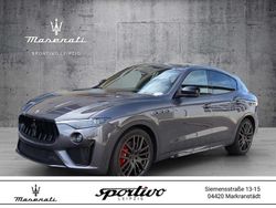 Grau Gebraucht 2020 Maserati Levante SUV | 99.111 €
