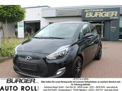 Schwarz Gebraucht 2016 Hyundai ix20 Trend Van / Kleinbus | 8.970 € (Guter Preis)