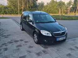 Schwarz Gebraucht 2007 Skoda Roomster Kombi | 2.200 € (Fairer Preis)
