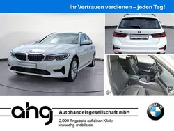 Weiß Gebraucht 2022 BMW 320e Advantage Kombi | 26.820 € (Fairer Preis)