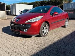 Rot Gebraucht 2007 Peugeot 207 CC Cabrio | 1.800 € (Guter Preis)