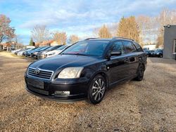 Schwarz Gebraucht 2006 Toyota Avensis Executive Kombi | 1.980 € (Fairer Preis)