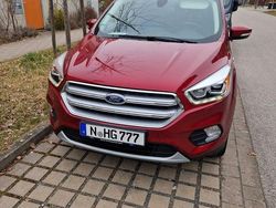 Rot Gebraucht 2017 Ford Kuga Titanium SUV | 10.700 € (Guter Preis)