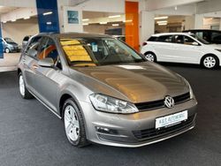 Grau Gebraucht 2013 VW Golf VII Comfortline Limousine | 9.999 € (Fairer Preis)