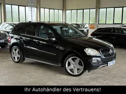 Schwarz Gebraucht 2010 Mercedes ML300 SUV | 12.999 € (Etwas zu teuer)