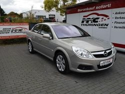 Grau Gebraucht 2007 Opel Vectra Edition+ Limousine | 2.990 € (Etwas zu teuer)