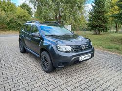 Grau Gebraucht 2022 Dacia Duster Essentiel SUV | 12.500 € (Guter Preis)