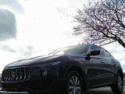 Gebraucht 2016 Maserati Levante SUV | 29.500 € (Fairer Preis)