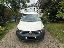 Weiß Gebraucht 2018 VW Caddy Van / Kleinbus | 15.000 €