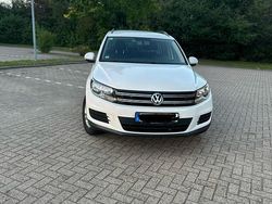 Weiß Gebraucht 2013 VW Tiguan SUV | 13.600 € (Teuer)