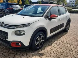 Weiß Gebraucht 2018 Citroën C3 PureTech Kleinwagen | 5.690 €