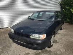 Grün Gebraucht 1997 Toyota Carina E Limousine | 1.990 €