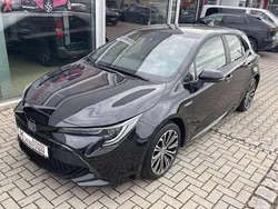 Mysticschwarz mica met. Gebraucht 2021 Toyota Corolla Team Limousine | 20.900 € (Superpreis)
