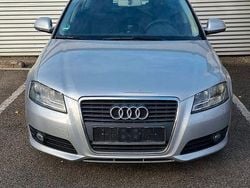 Grau Gebraucht 2009 Audi A3 Sportback S-Line Limousine | 4.800 € (Superpreis)