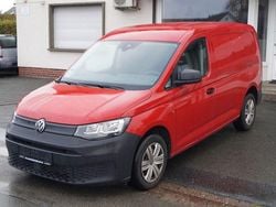 Rot Gebraucht 2021 VW Caddy Maxi Van / Kleinbus | 17.890 € (Guter Preis)