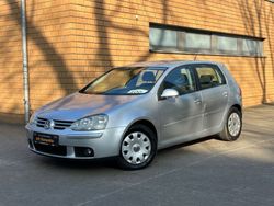 Reflexsilber metallic Gebraucht 2007 VW Golf V Limousine | 3.990 € (Etwas zu teuer)
